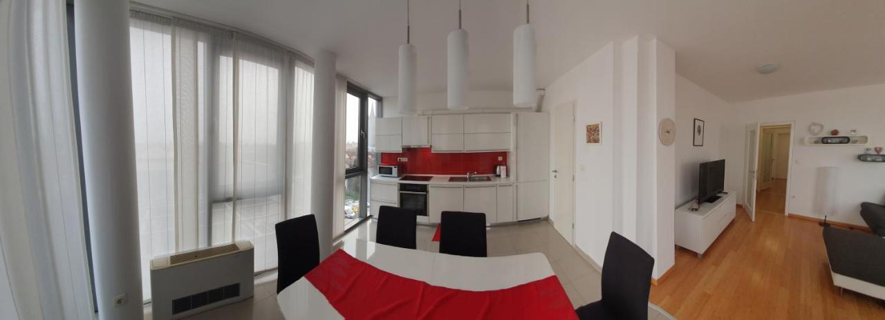 Ferienwohnung Penthouse Heart Of Slavonia **** Ðakovo Exterior foto